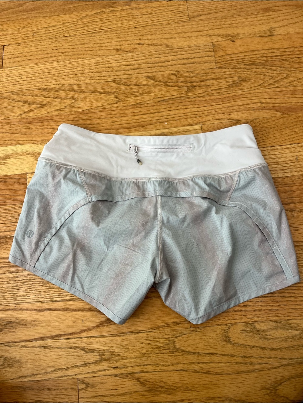 Lululemon shorts - Picture 2 of 4